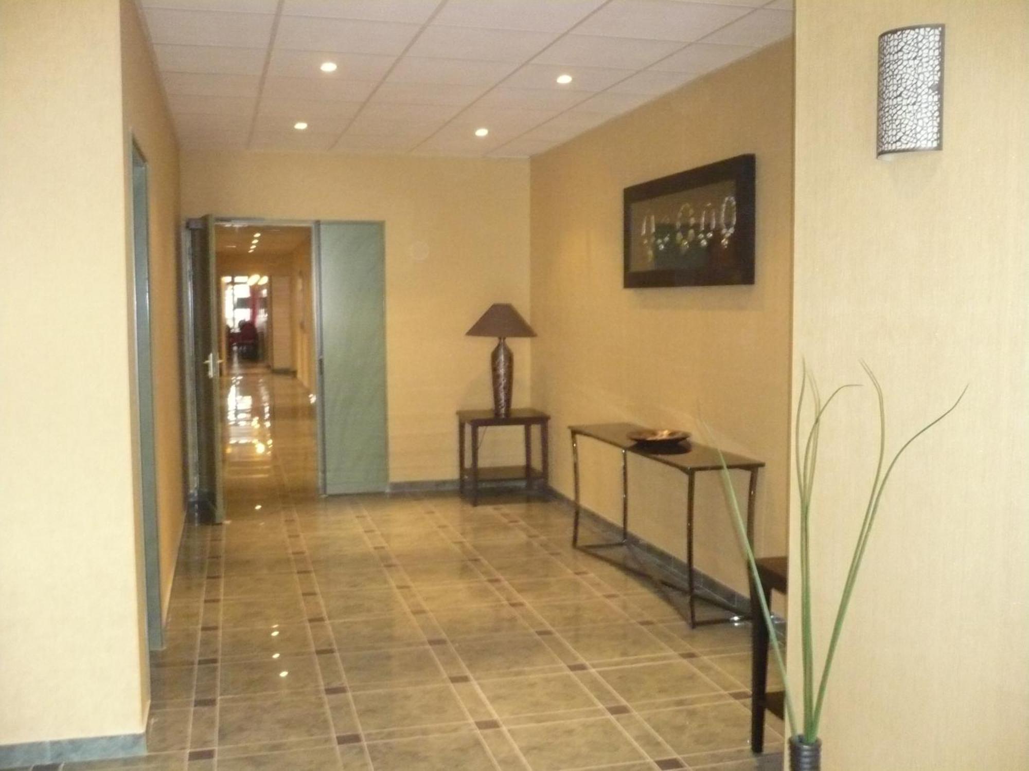 Hotel De France Montargis Buitenkant foto